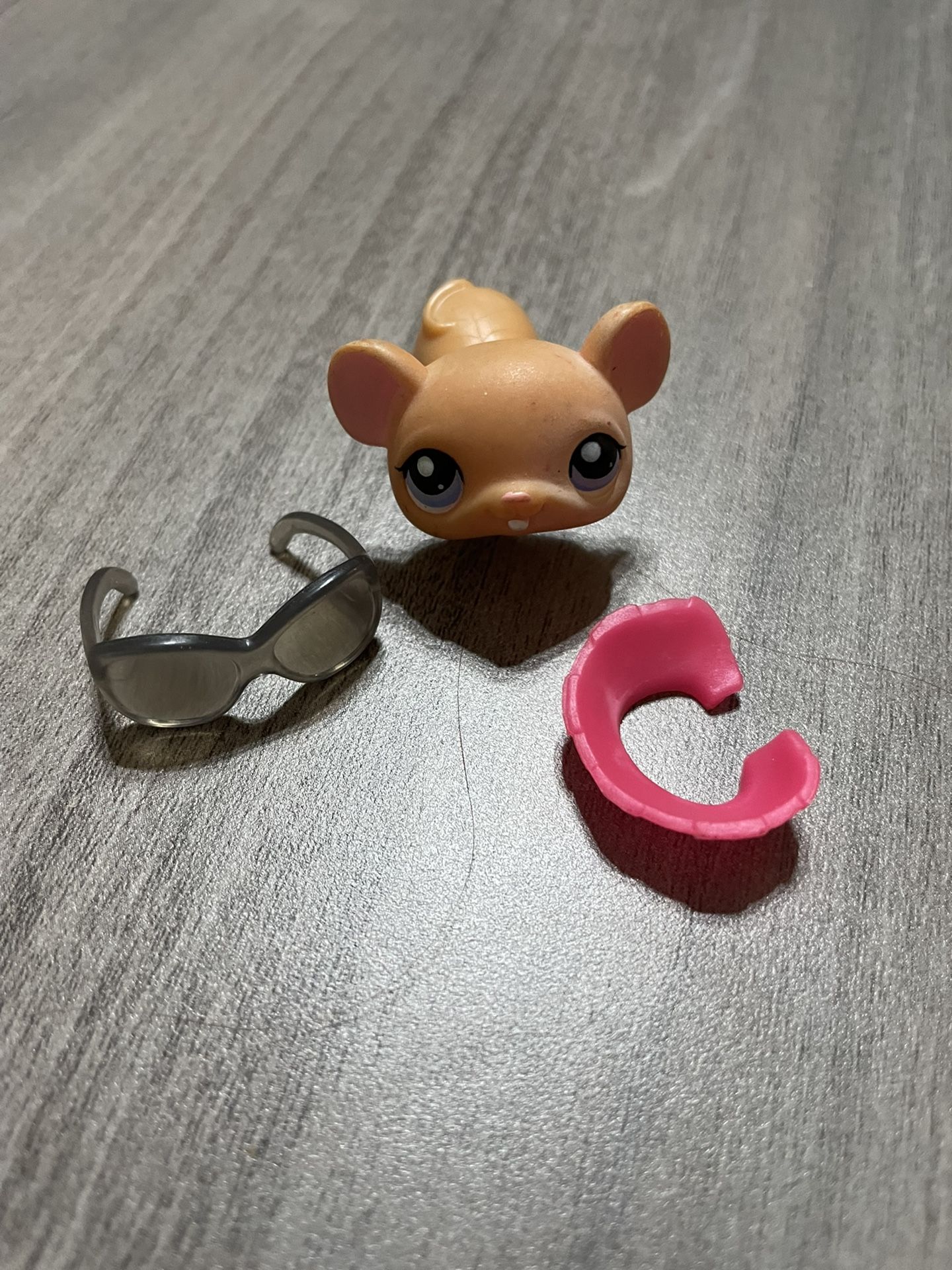 Littlest Pet Shop Pig With Accessories