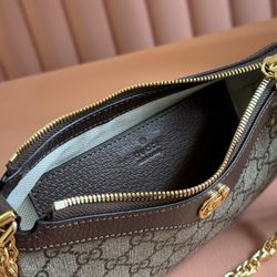  Fashionable women's shoulder bag