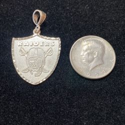 925 Sterling Silver Raiders NFL Football 🏈 Pendent 