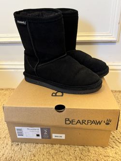 Bearpaw Black Boots Youth Size 2 Like New
