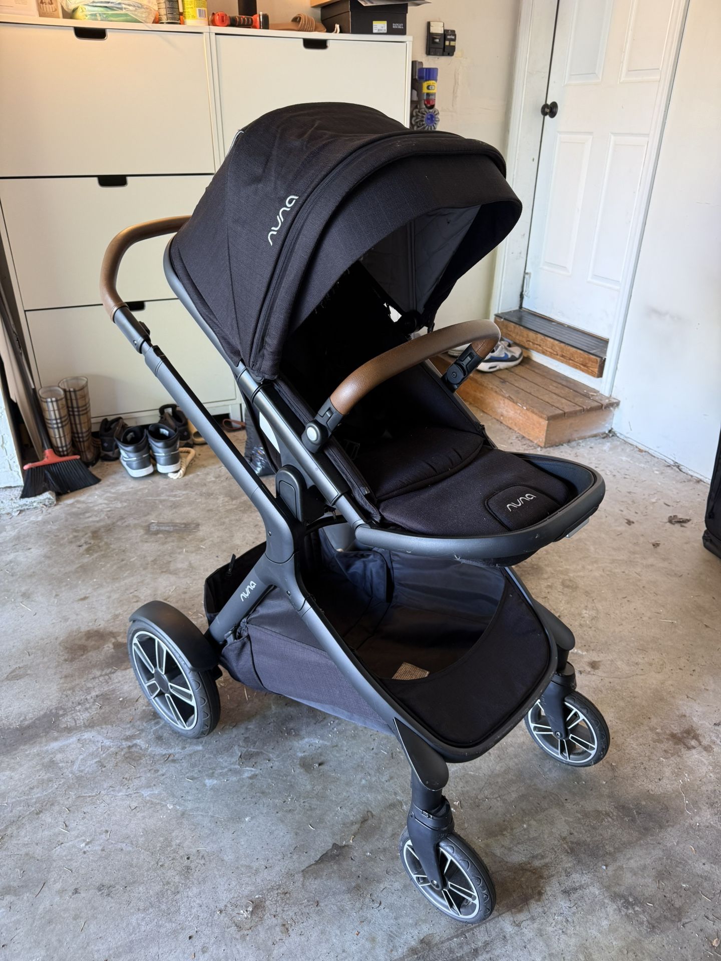 Nuna Demi Grow Stroller