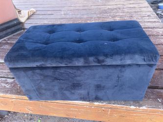Storage box