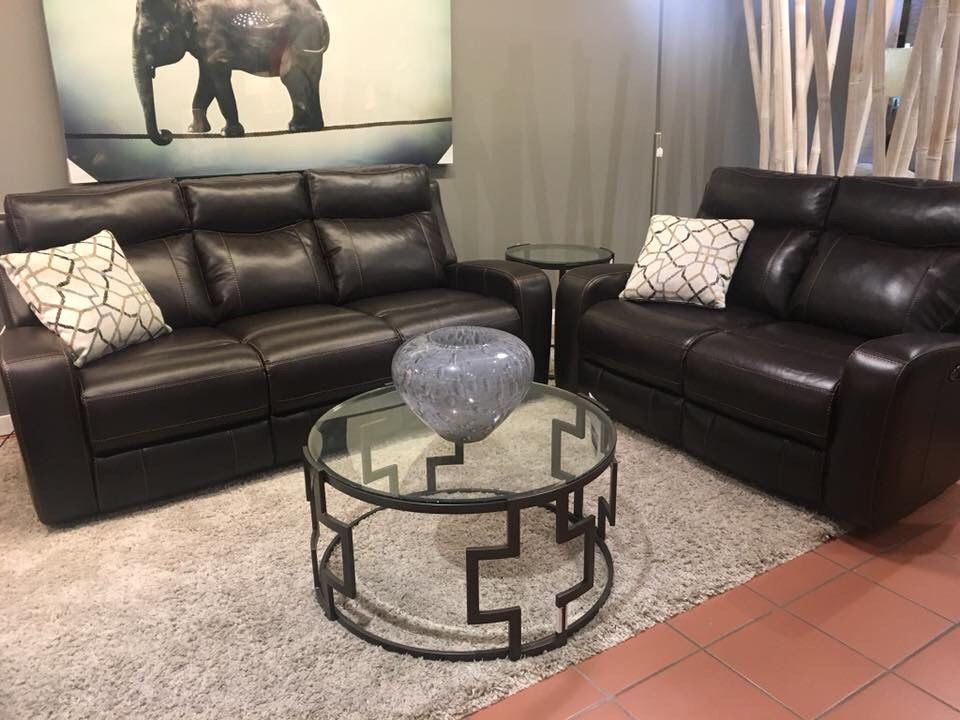 Power recliner ready to go + FREE Delivery!! π