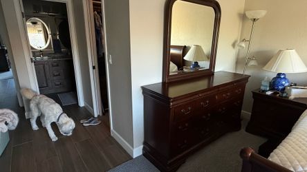 Dresser