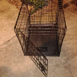 Medium Metal Pet Crate 