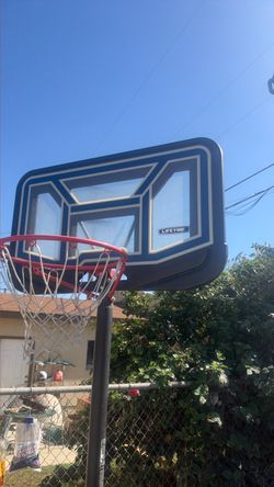 Lifetime Portable Basketball Hoop