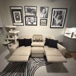 Power Recliner Couch- Incredibly Comfortable 