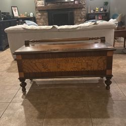 Antique Seater Chest 
