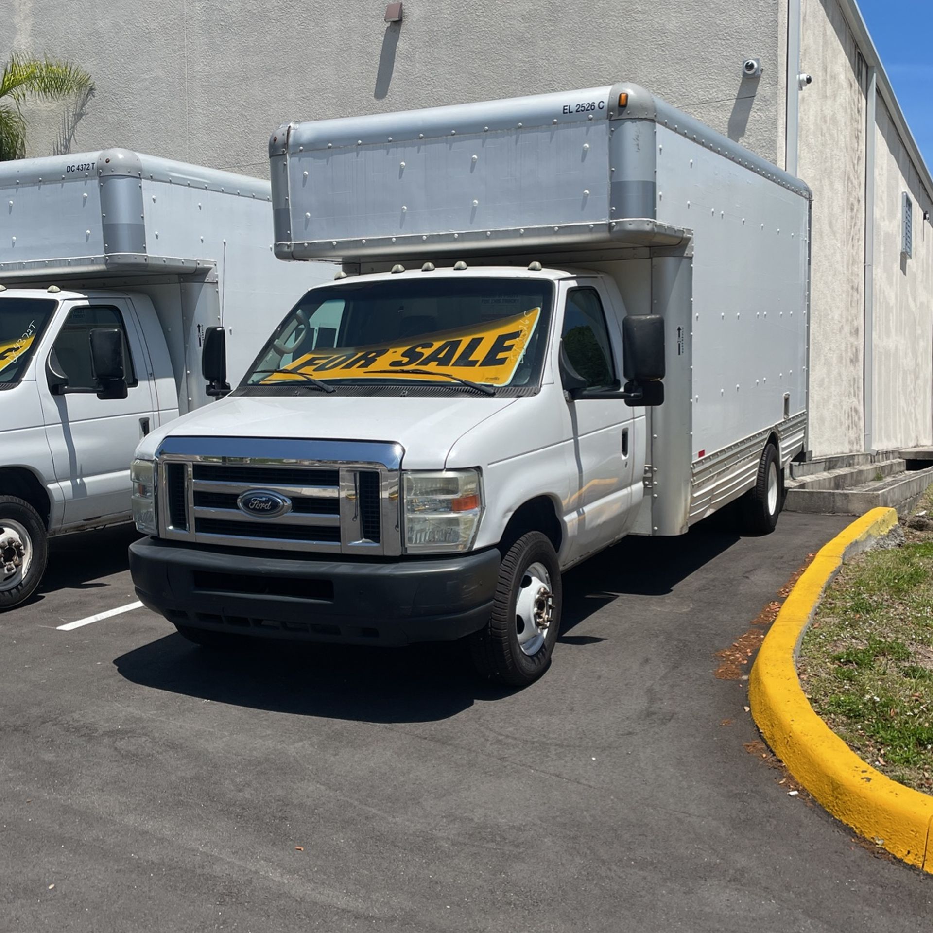 17’ BOX TRUCK $12,000