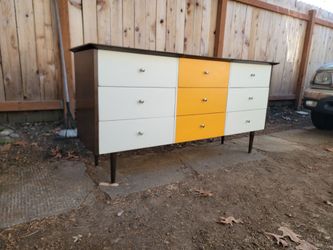 Mid Century Modern Dresser