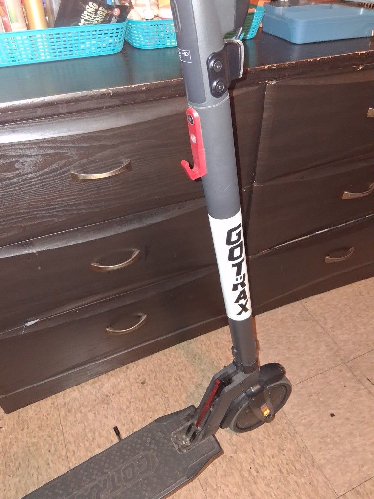 Gotras Electric Scooter