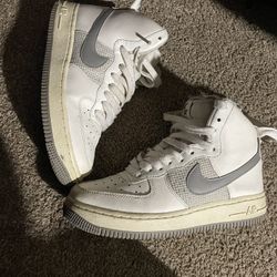Nike Women’s Air forces 