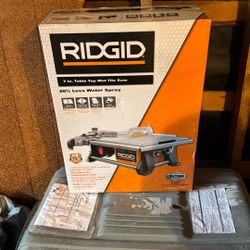 NEW Ridgid  R4021 Wet Tile Saw