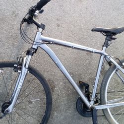 Specialized Cross trail Bike  Great Condition 