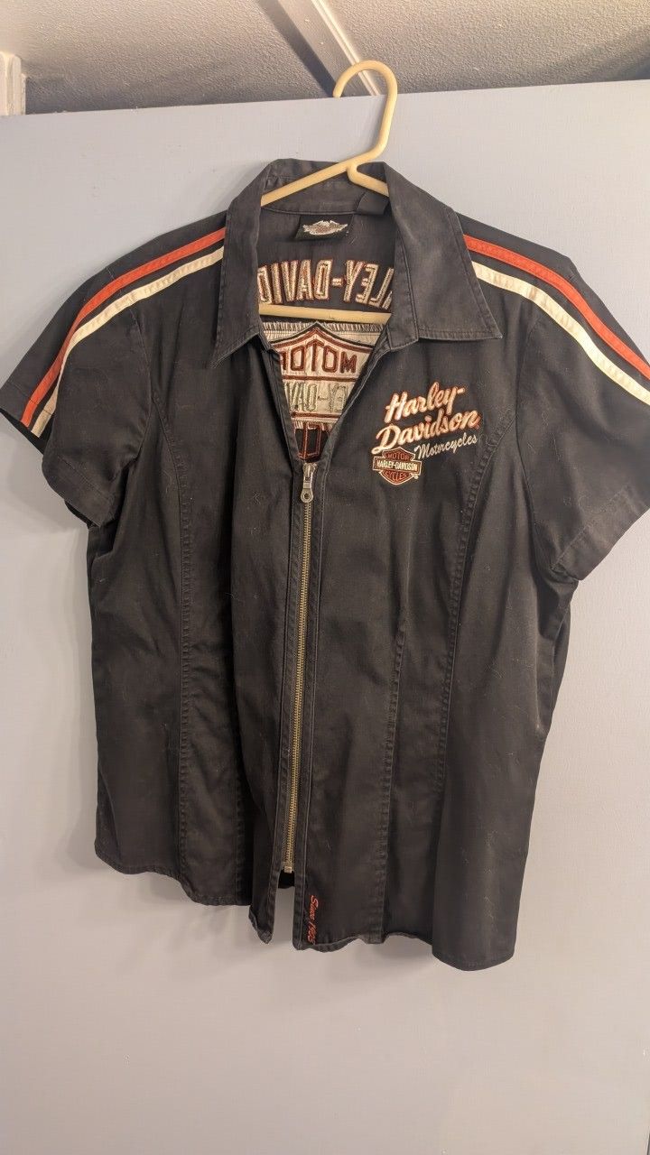 Harley-Davidson ladies medium shirt