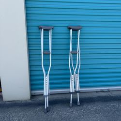 Adult Crutches