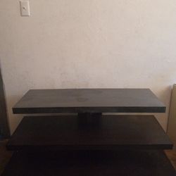  Like New Tv Stand. Heavy Duty