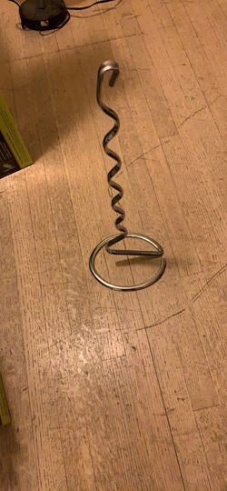 Toilet paper holder