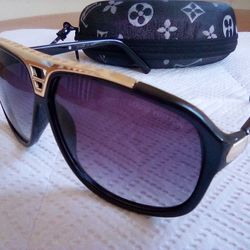 Louis Vuitton Evidence Gold Sunglasses 