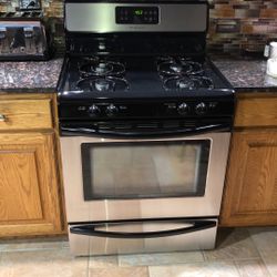 Frigidaire stainless steel stall with black top