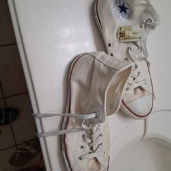 Chuck Taylor Converse