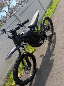 2024 Sur-Ron Light Bee X (LBX) - Only 400 files - Has registration - Excellent condition