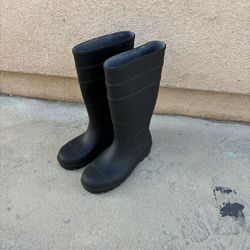 good condition women’s boots size 42 