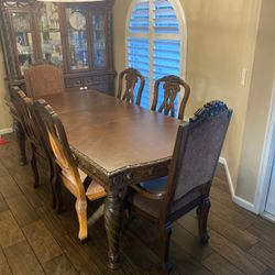 Dining Room Table With 6 Chairs