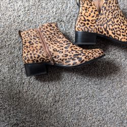 Vionic Cheetah Print Boots