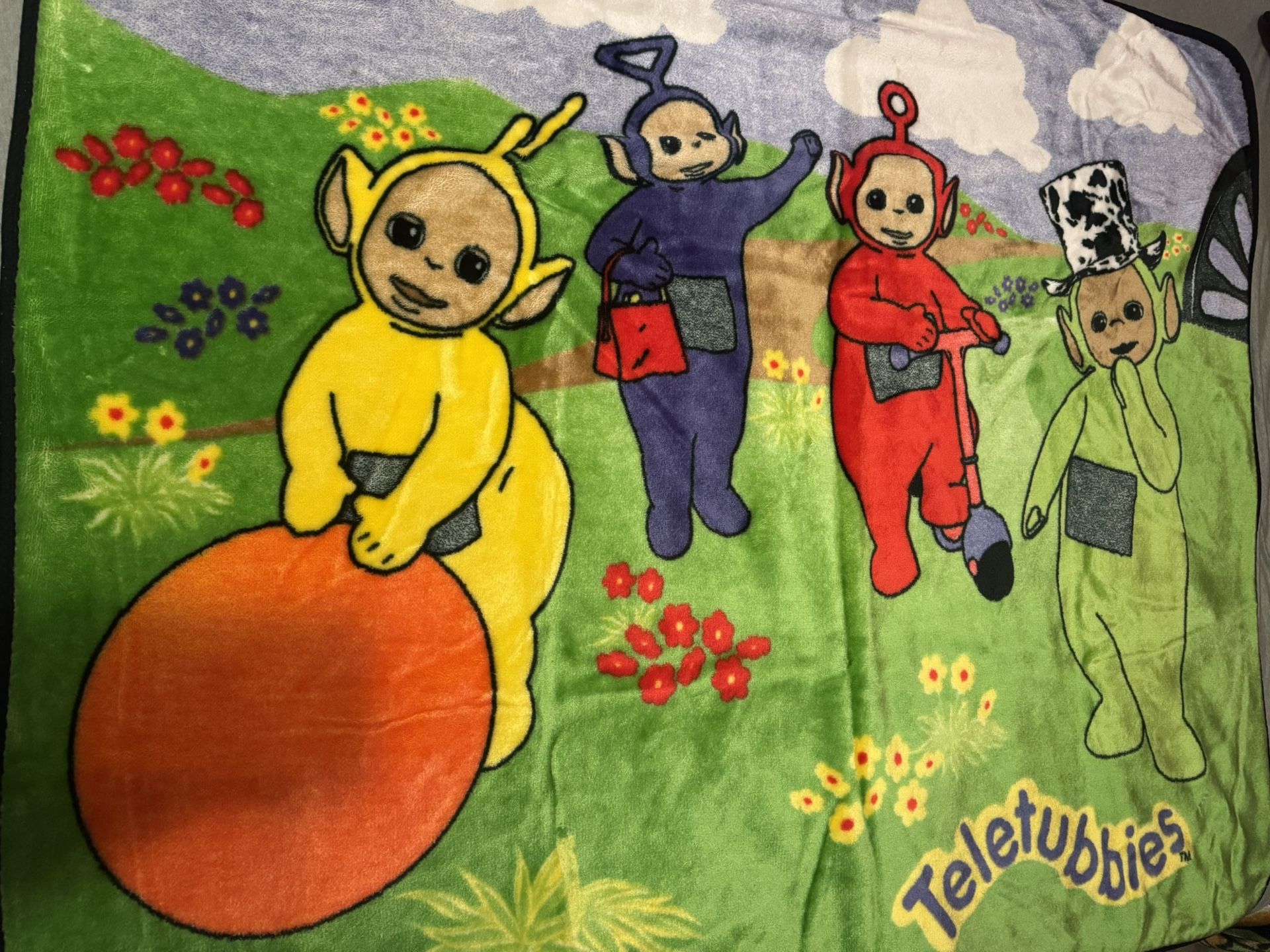 Y2K  Teletubbies Plush Fleece Blanket 50" x  60