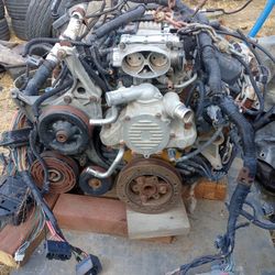 2007 Chevy LT1  ENGINE 