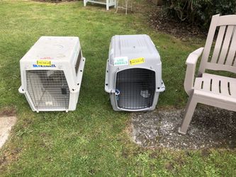 Dog crates / dog kennels