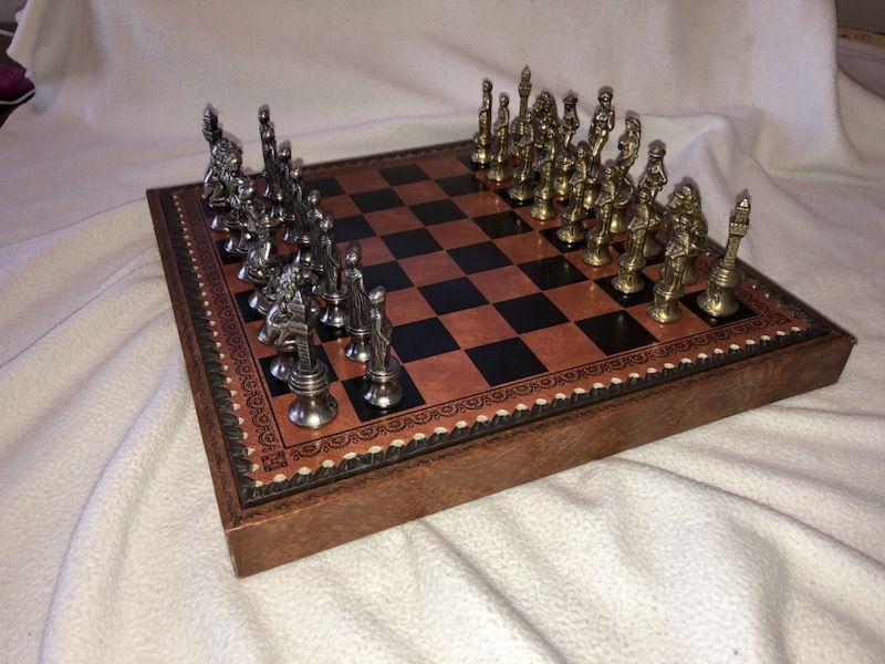 Woodfield Collection Chess Board for Sale in Katy, TX - OfferUp