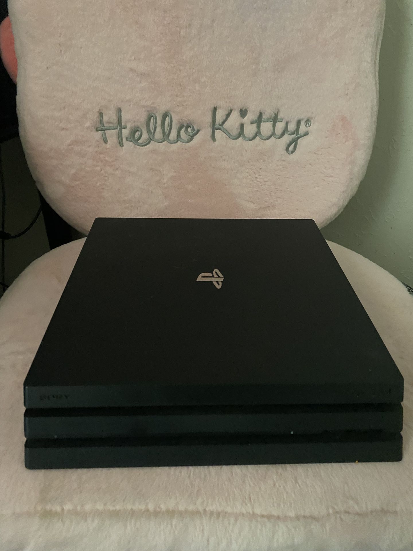 PS4 Pro 1tb/gta 5