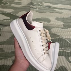 Alexander McQueen Size 9