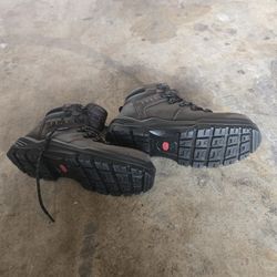 Work Boots New!!