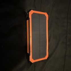 Soldier Solar Charger Power Bank With Light 