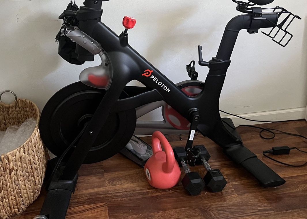 Peloton Bike Review 2019 Is Peloton Worth It 55 OFF
