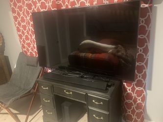 Sony XBR850 65” 4K 3D TV With Glasses
