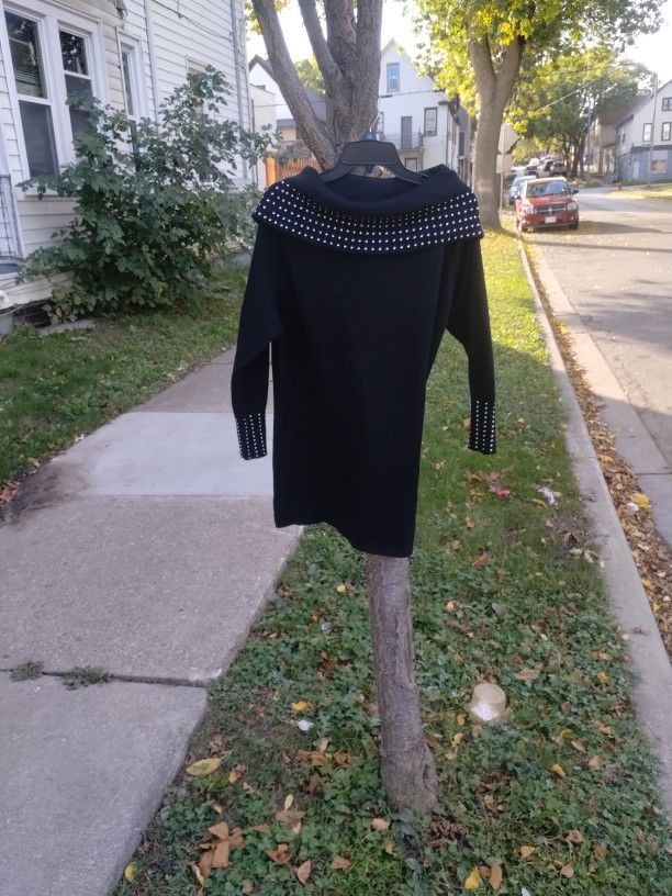 3x Woman's Clothes! All Like New