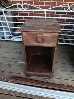Small desk