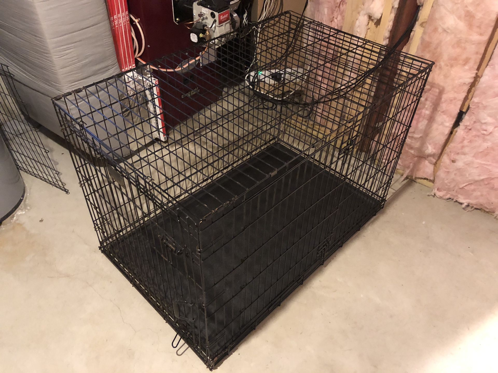 48-inch Metal Double Door Dog Crate with Divider