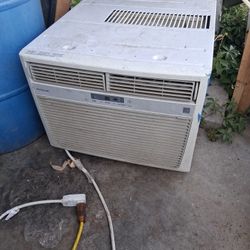 Frigidaire Large AC