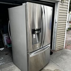 Kenmore Elite refrigerator