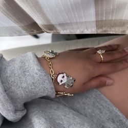 New Handmde Charm bracelet