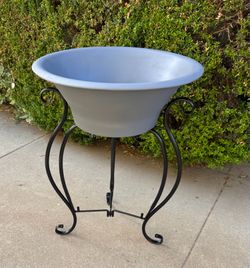 Plant Stand with Black Scrolled Legs and Gray Basin