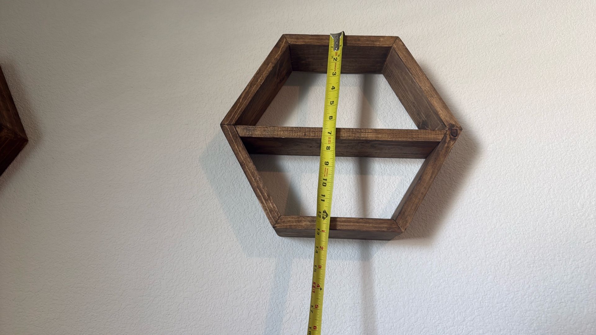 4 Honey Comb Shelves