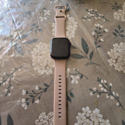 Apple Watch Series 10 ( The offers are welcome) "only I will respond to reasonable offers" 