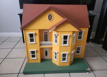 Wooden Doll House