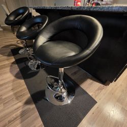 3 Black Swivel Stools